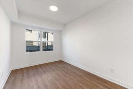 For Lease - 200 Railway Engine House Way, Whitby, Ontario - Photo 5