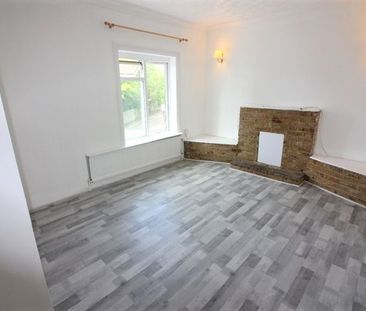 Headstone Lane, North Harrow - Photo 1