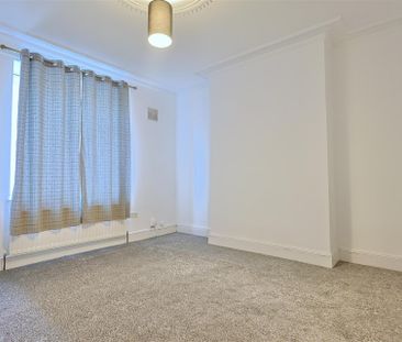 2 bedroom Flat to rent in Hewitson Terrace, Felling, Gateshead - Photo 5