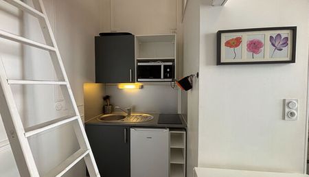 Appartement 1 pièces 14m2 REIMS 450 euros - Photo 4