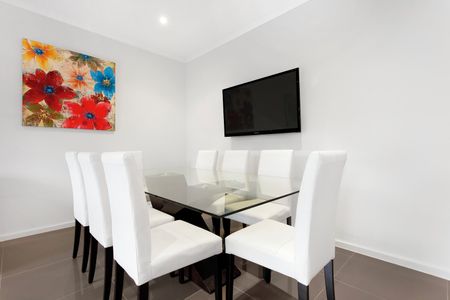 LUXURY, STYLE AND EXCEPTIONAL QUALITY! - Photo 3