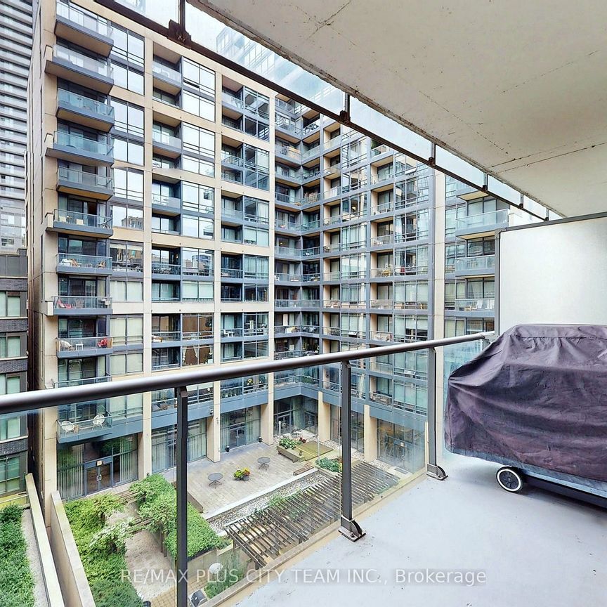 Glas Lofts , #712 - Photo 1