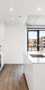 CONDO ENTIÈREMENT MEUBLÉ DISPONIBLE LE 01 NOVEMBRE - Photo 3