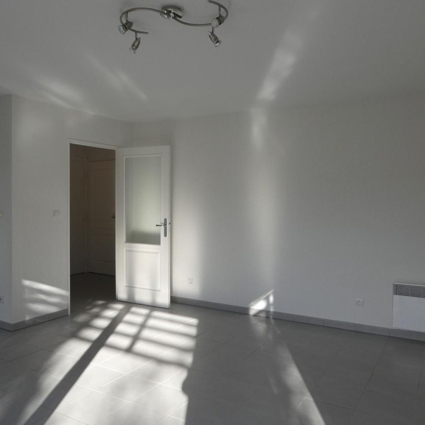 Location Appartement 2 pièces 48m² FREJUS 83600 - Photo 1