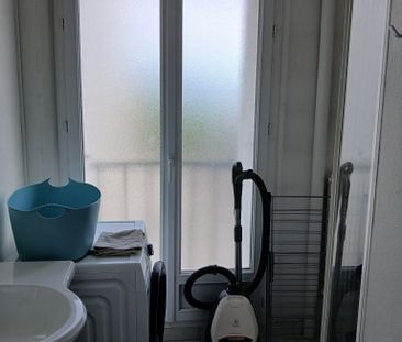 Au Havre, un appartement au 3ème étage, comprenant : 2 chambres, sé... - Photo 6