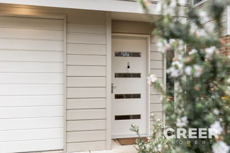 2/73a Springfield Avenue, Kotara - Photo 4