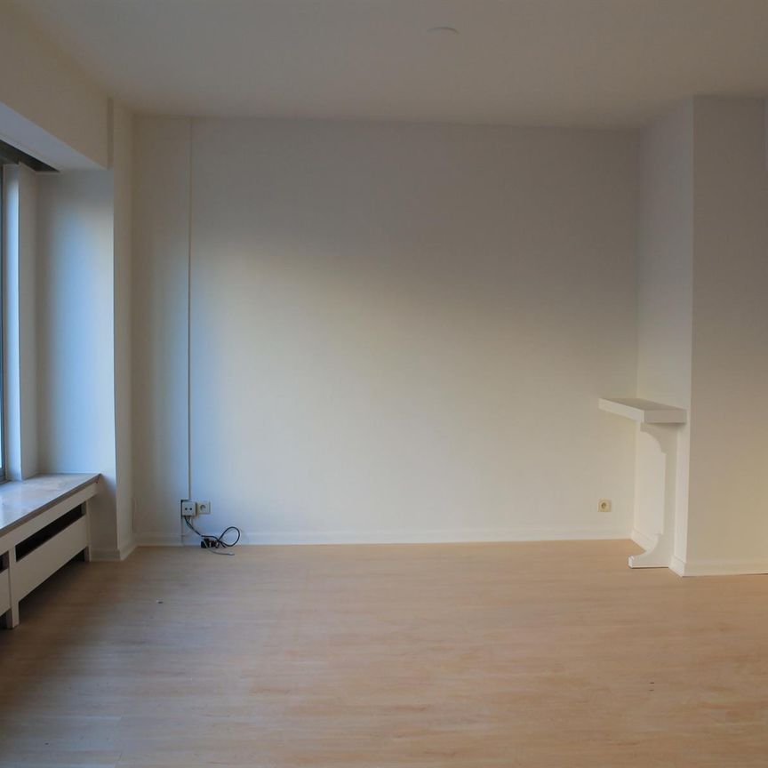 Appartement te huur - Photo 1