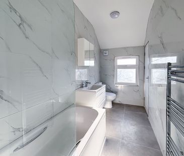 4 Bed Terraced House, Ripple Road, IG11 - Photo 6