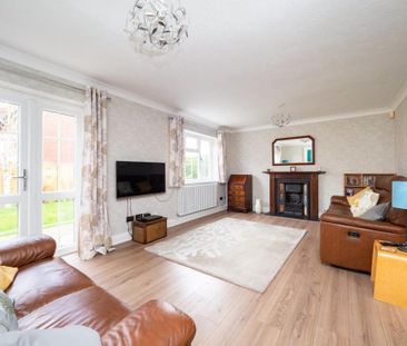 4 bedroom detached house to rent - Photo 6