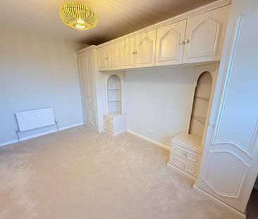 4 bedroom terraced house to rent - Photo 3