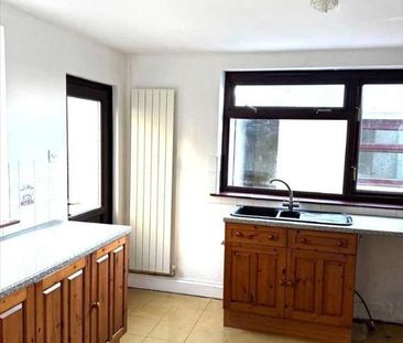 Heol Y Banc, Bancffosfelen, Llanelli, SA15 - Photo 2