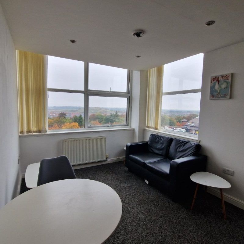 Headlands Road, PONTEFRACT - Photo 1