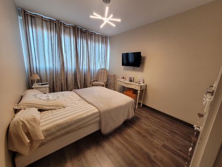 Location Appartement 4 pièces 88m² LYS LEZ LANNOY 59390 - Photo 4