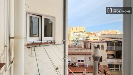 barcelona, Catalonia 08903 - Photo 2