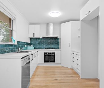Fully Renovated Family Home - Photo 6