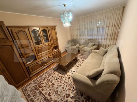 Apartament 3 camere decomandat, 70 mp, zona Cetate - Fotografie 4