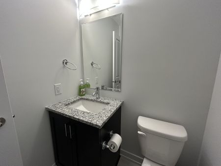 For Lease - 383 Mango Street, Blossom Park - Airport and Area, Ontario - Photo 5