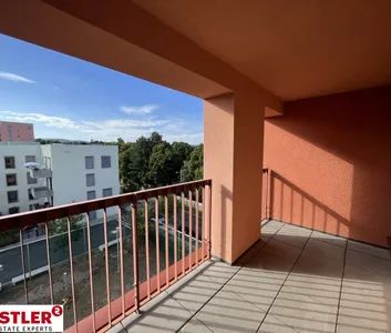Charmante 2-Zimmer-Wohnung mit Loggia und schönem Ausblick - Foto 2