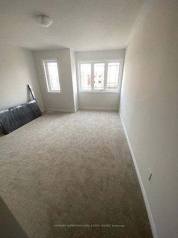 For Lease - 212 Palace Street, Thorold, Ontario - Photo 4