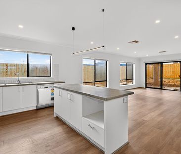 Beautiful Near New Home - Photo 2