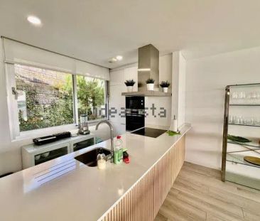 Alquiler de chalet pareado en Calle Islas Caimán - Photo 3