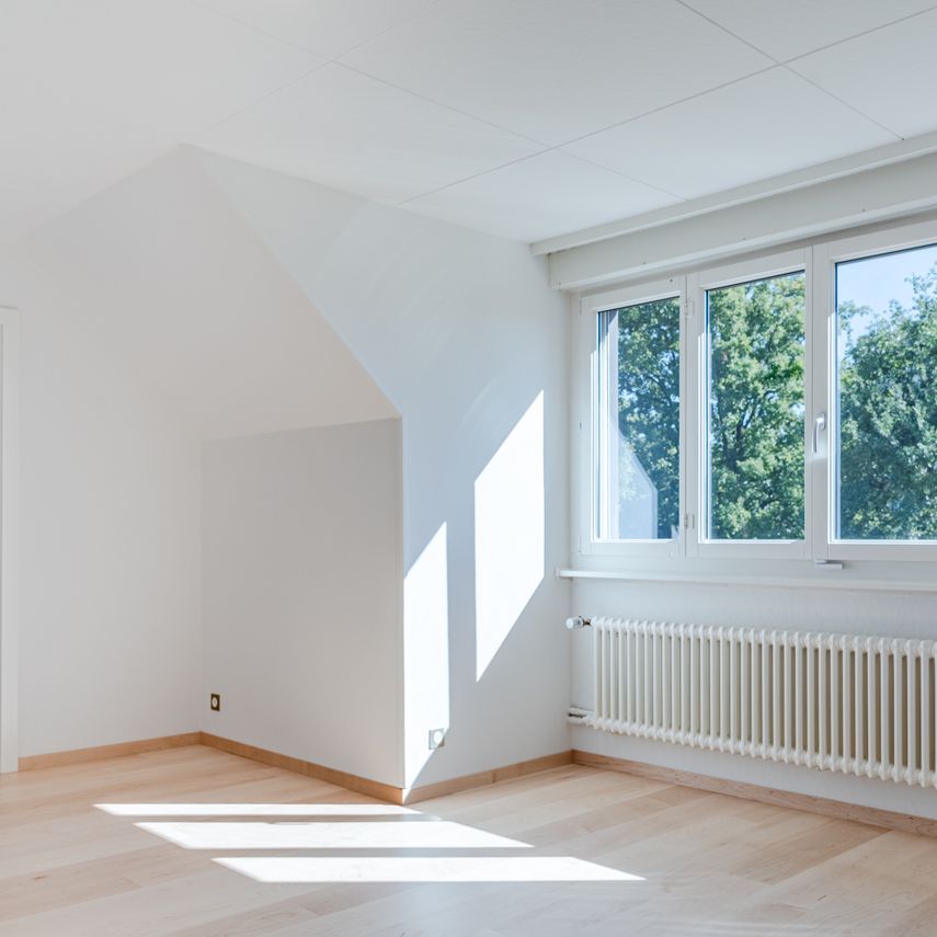 GROSSZÜGIG WOHNEN, STILVOLL LEBEN - ATTRAKTIVE DOPPELHAUSVILLA - Foto 1