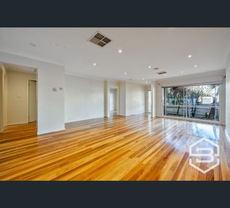 134 Hilton Street, Glenroy, Vic 3046 - Photo 4