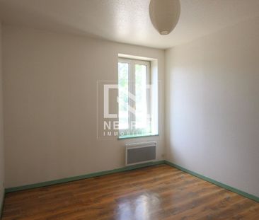 Location Appartement 3 pièces 75m² PIERRE DE BRESSE 71270 - Photo 2