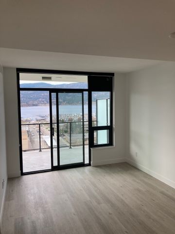 Brooklyn One Bedroom Plus Den - Photo 5