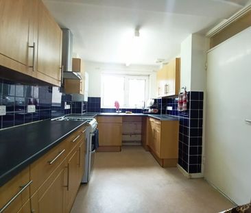 3 Bed Maisonette, Odessa Road, E7 - Photo 1