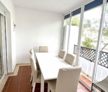 3 Bedroom Apartment For Rent in Puerto Banús, Málaga - Photo 4
