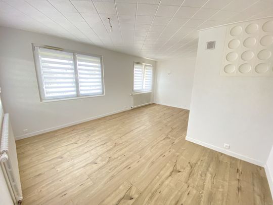 Location Appartement 4 pièces 83m² MANDEURE 25350 - Photo 1