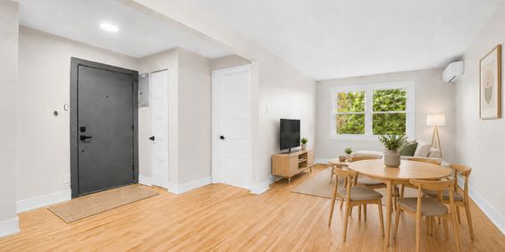 Grand 4,5 Rénové Avec Cour à Rosemont - Photo 3