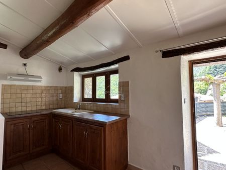 Location Maison 2 pièces 40m² VALLERAUGUE 30570 - Photo 2