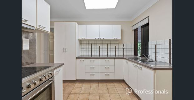 Large Family Home - Photo 1