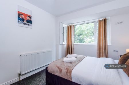3 bedroom terraced house to rent - Photo 5