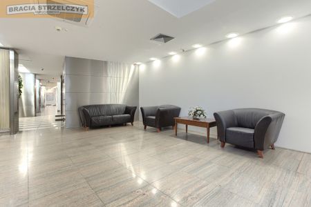 3-pokojowy apartament w rezydencji "Pod Orłem", przy metrze - Photo 4