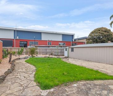 43 Diosma Drive, Glen Waverley, Vic 3150 - Photo 4