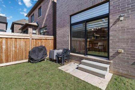 For Lease - 1437 Lakeport Crescent, Oakville, Ontario - Photo 4