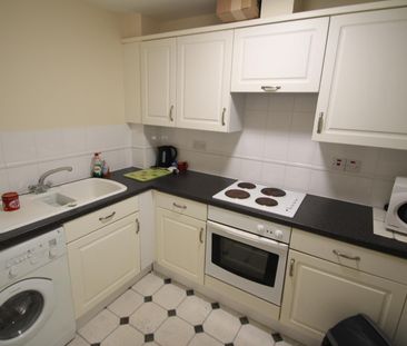 2 bedroom apartment to rent - Photo 6