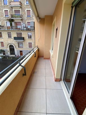 Magnifique appartement proche du quartier des Eaux-Vives - Photo 1