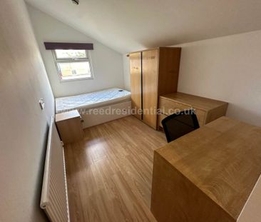 Frederick Grove, Lenton - Photo 4