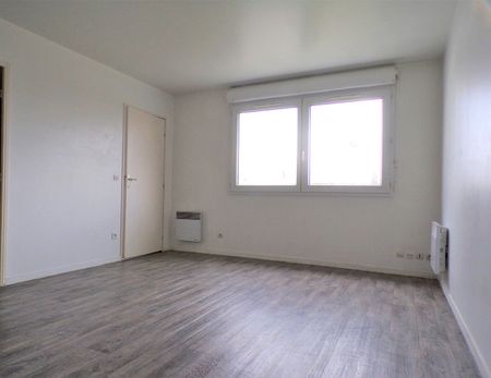 Location Appartement 1 pièce 29m² - Photo 4