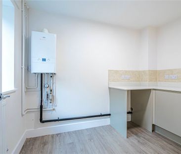 2 bed Ground Floor Flat for rent - Photo 1