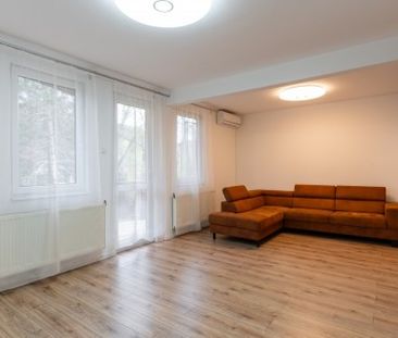 Semi-detached house in dist.2. - Fotó 1