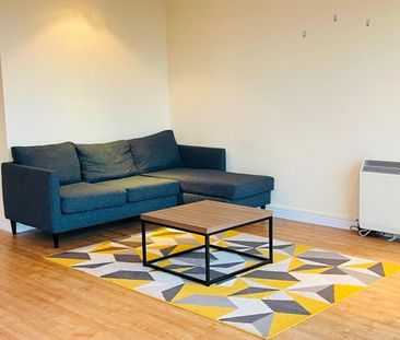 2 Bed Flat, Warwickgate House, M16 - Photo 4