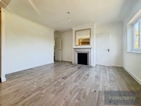 Little Walden, CB10, Saffron Walden - Photo 1