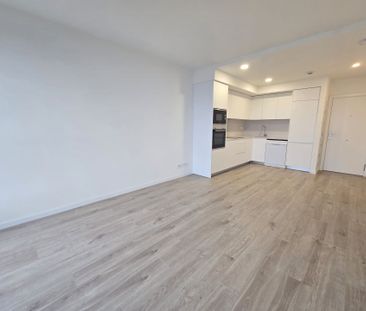 Piso de alquiler en Passeig del Mare Nostrum, Port - Photo 4