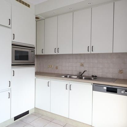 Appartement te huur - Photo 1