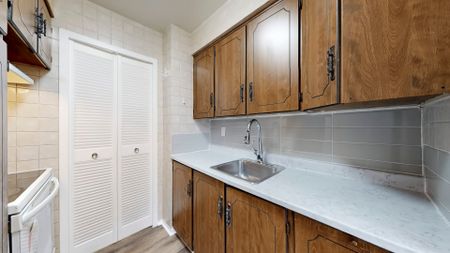 For Lease - 3311 Kingston Road Unit# 311, Toronto, Ontario - Photo 4